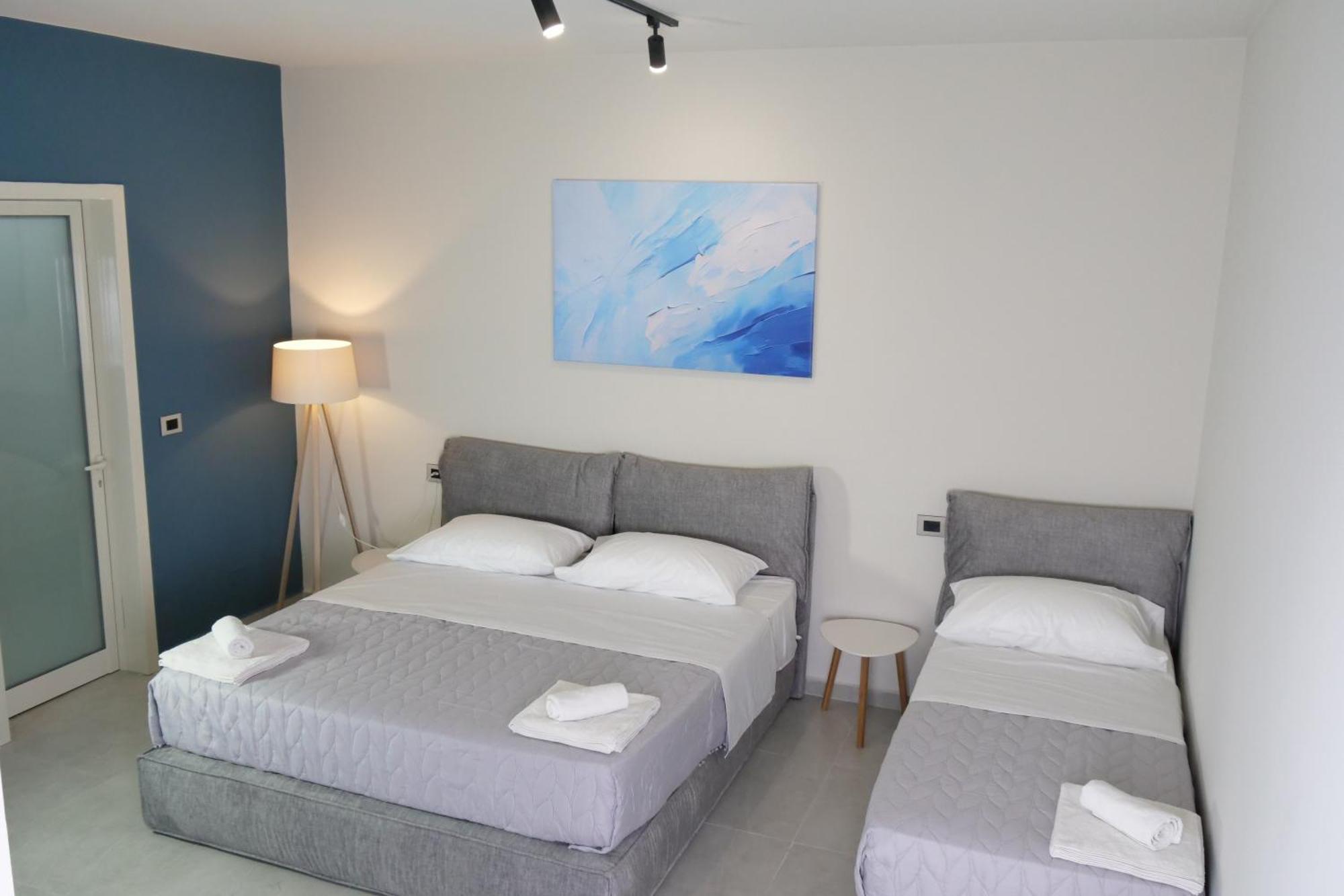 Stay-Five Rooms & Apartments Shkodër 外观 照片