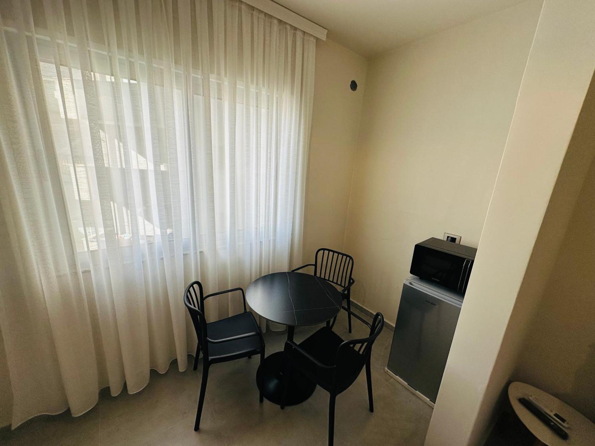 Stay-Five Rooms & Apartments Shkodër 外观 照片