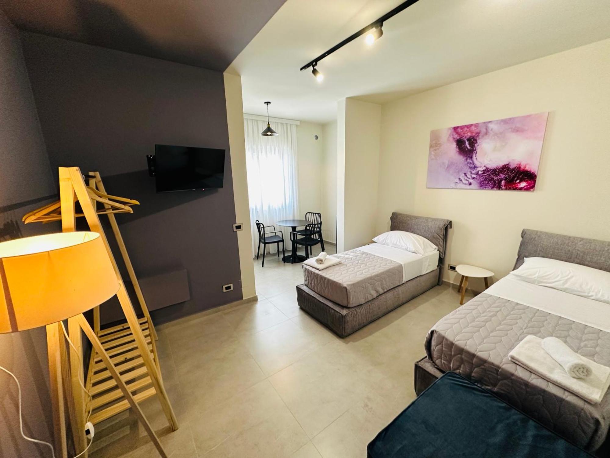 Stay-Five Rooms & Apartments Shkodër 外观 照片