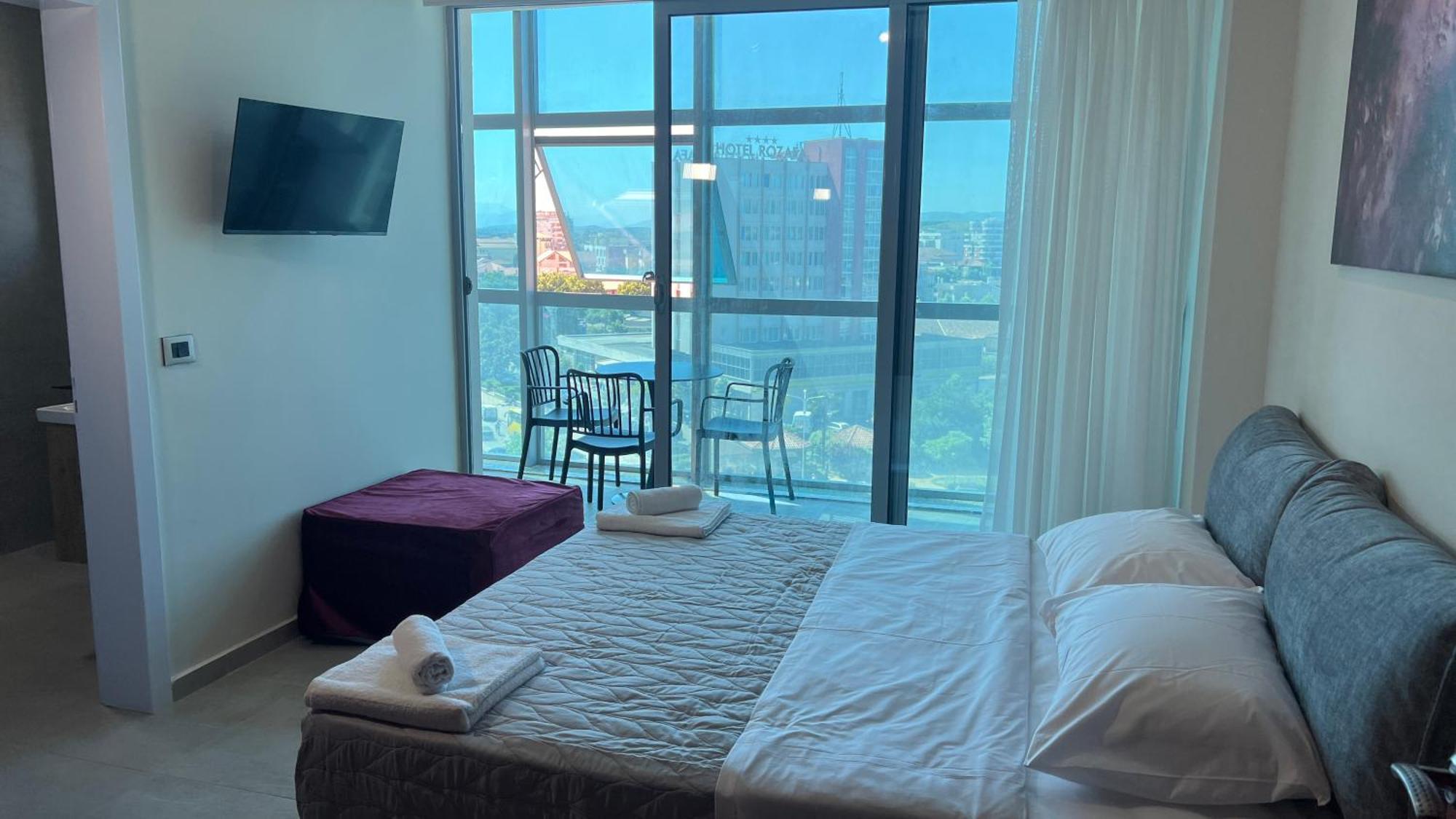 Stay-Five Rooms & Apartments Shkodër 外观 照片