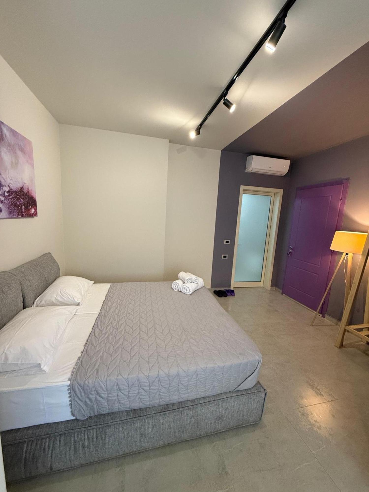 Stay-Five Rooms & Apartments Shkodër 外观 照片