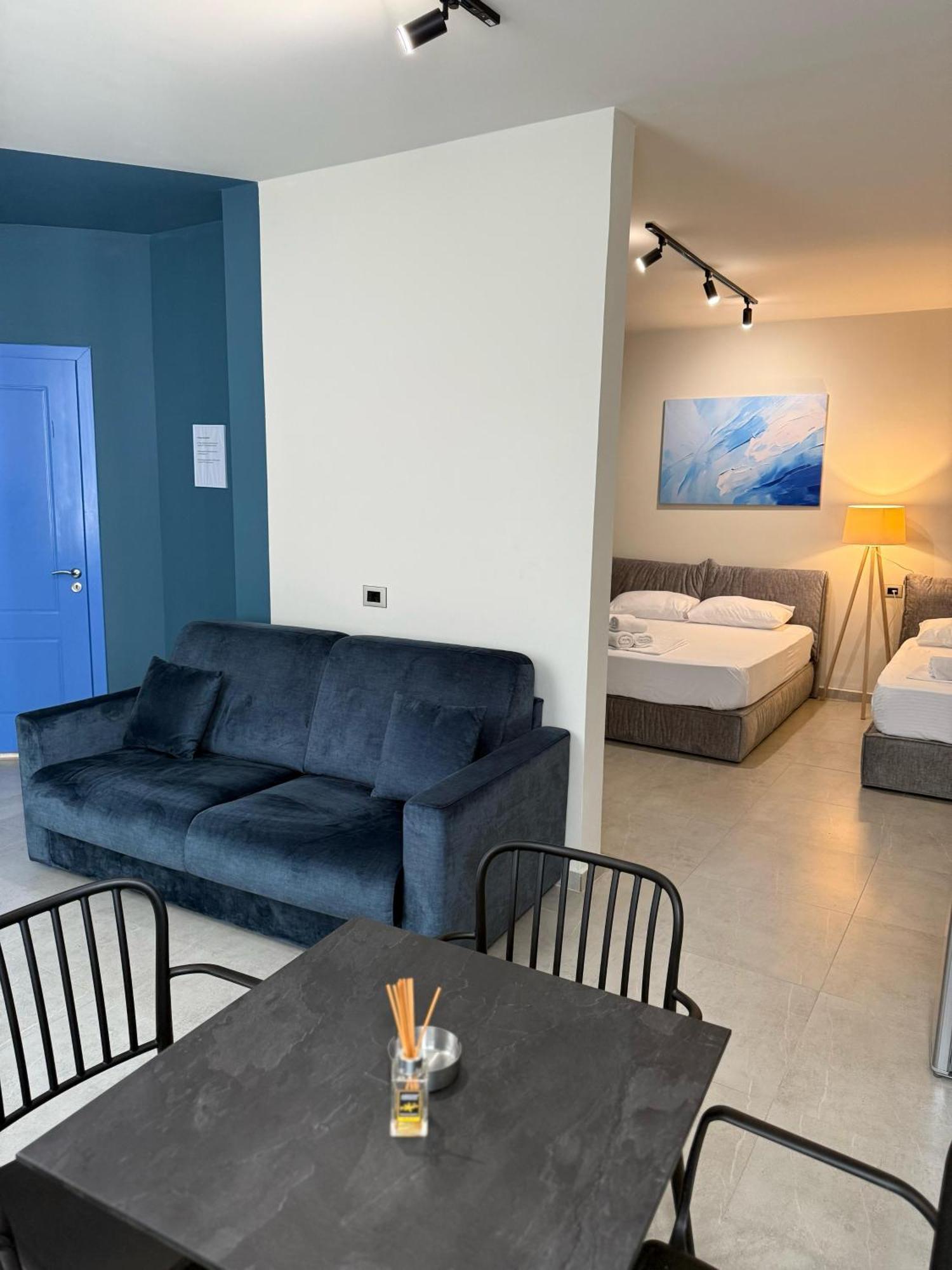 Stay-Five Rooms & Apartments Shkodër 外观 照片